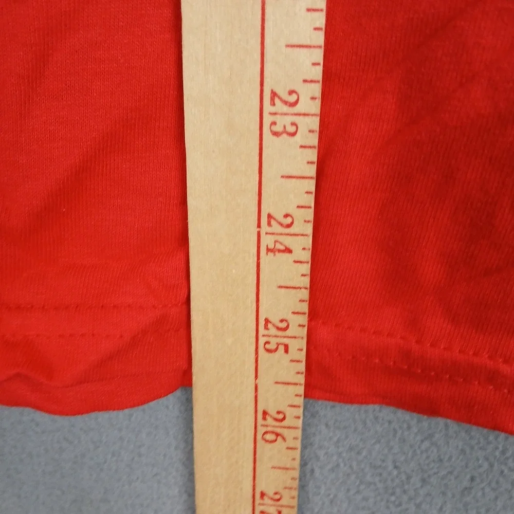 Cn Tower T Shirt Boys Large Red Cotton Graphic Print Casual Pullover Crewneck